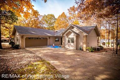 Main picture of 54 Emanuel Cir