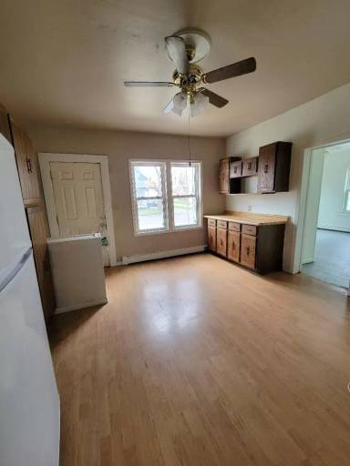 Main picture of 716 Lincoln Ave