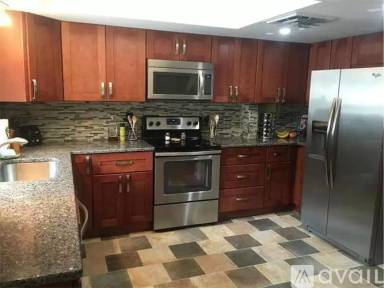 Main picture of 7321 Cardigan Cir
