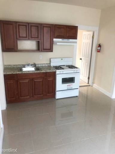 Main picture of 38 Aldine St