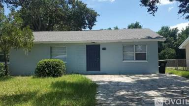 Main picture of 510 Holt Cir