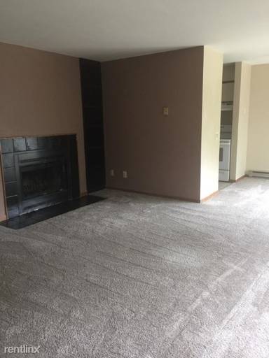 Main picture of 6758 Park Ridge Dr