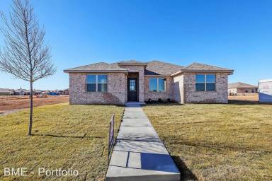 Main picture of 7610 Wellington Ct