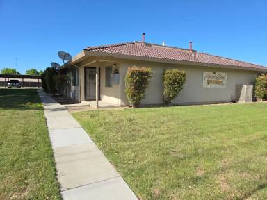 Main picture of 557 Merced St