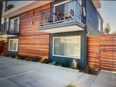 Main picture of 4078 Hamilton St