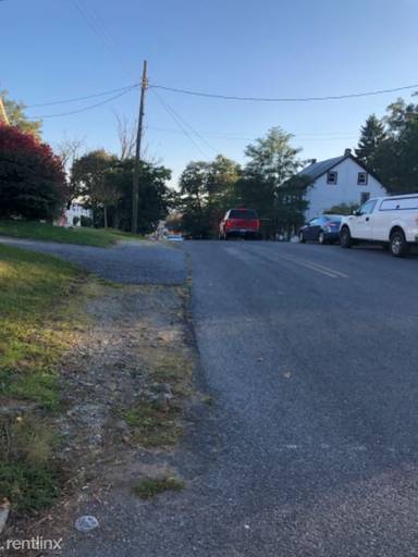 Main picture of 732 N 9th St