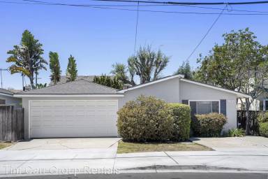 Main picture of 2347 Orange Ave