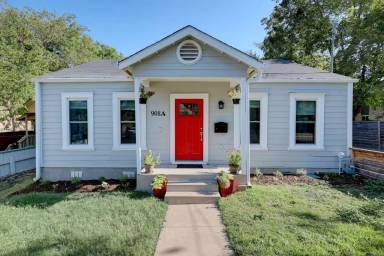 Main picture of 908 Romeria Dr