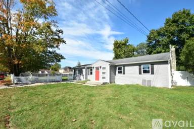 Main picture of 133 Garden City St