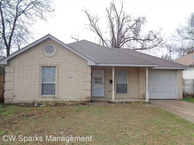 Main picture of 2619 Starks Ave