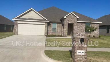 Main picture of 2600 Tracys Mnr