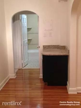 Main picture of 39 Commonwealth Ave