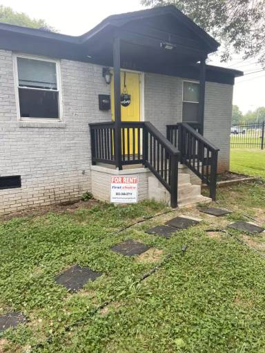 Main picture of 2317 Julia Ave