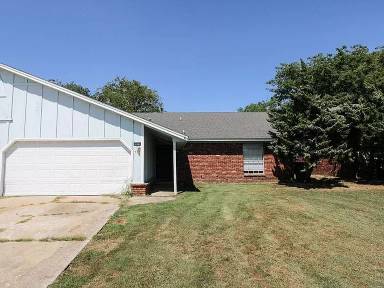 Main picture of 9903 E 21st Pl