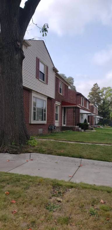 Main picture of 10605 Curtis St