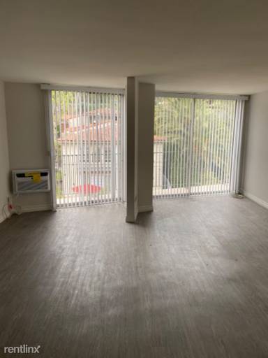 Main picture of 7100 Hillside Ave