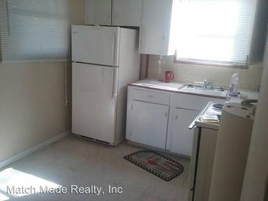 Main picture of 1024 W 29th St