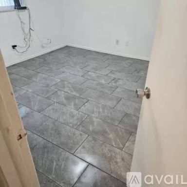 Main picture of 10501 Lake Vista Dr