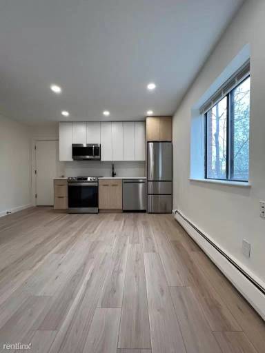 Main picture of 11A Parker Hill Ave