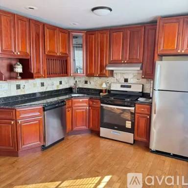Main picture of 5213 Fairview Ter