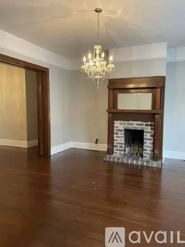 Main picture of 533 E Taylor St