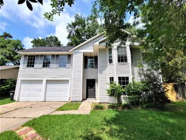 Main picture of 5110 Shady Gardens Dr
