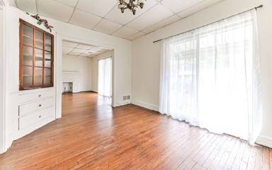 Main picture of 2147 Ardmore Blvd