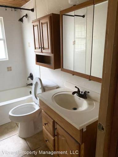 Main picture of 1211 NW 4th St
