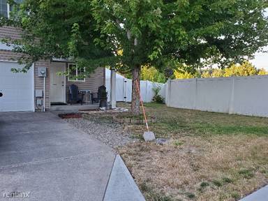 Main picture of 6215 NE 79th Ct