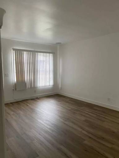 Main picture of 7009 1/2 Kester Ave