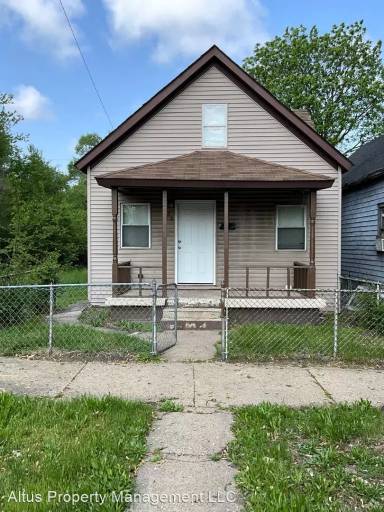 Main picture of 1528 Maryland St