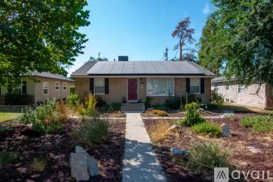 Main picture of 2605 Cedar St