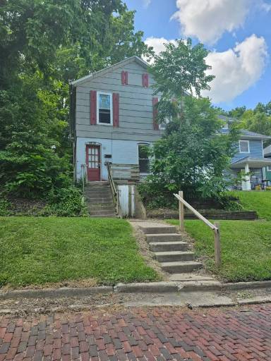 Main picture of 2824 8th Ave