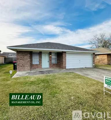 Main picture of 308 Cottonwood Dr