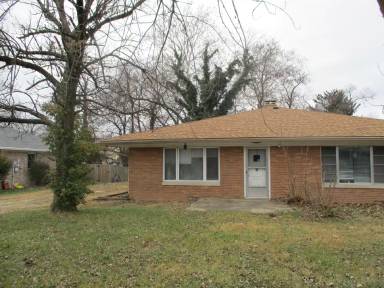 Main picture of 7549 E 10th St