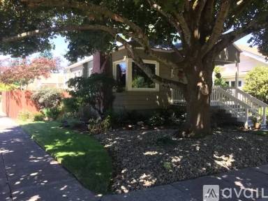 Main picture of 3605 NE 63rd Ave