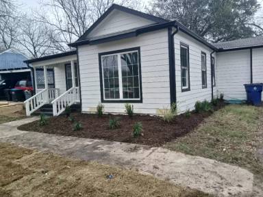 Main picture of 1110 Commerce Dr