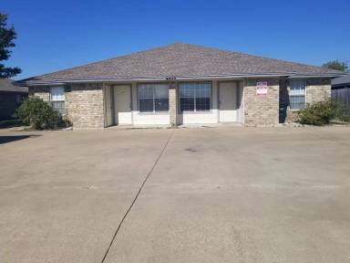 Main picture of 4609 Wade Dr