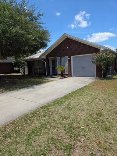 Main picture of 164 Wayfair Ln