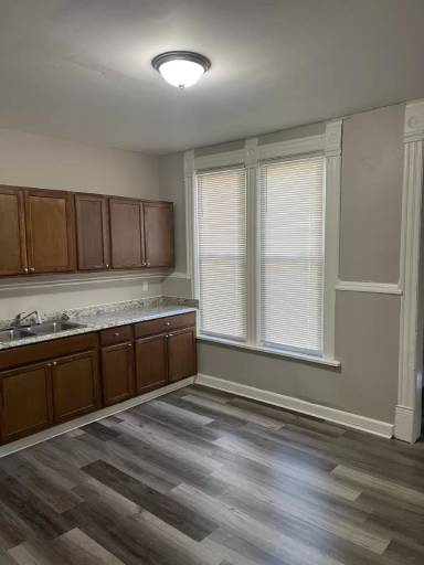 Main picture of 1422 S 14th St