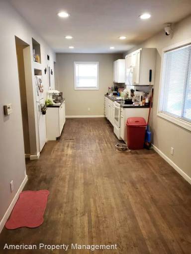 Main picture of 811 Ratone St