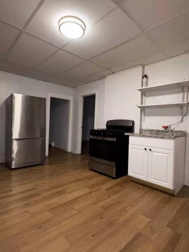 Main picture of 60 Temple St