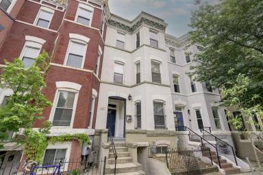 Main picture of 2827 11th St NW