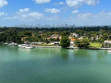 Main picture of Regency Towers
