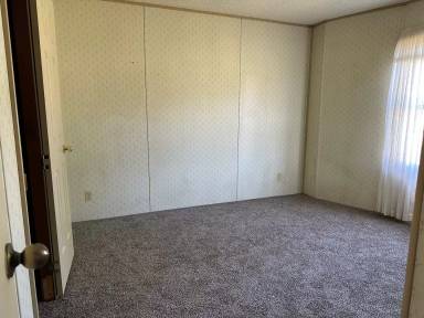 Main picture of 1112 S Broadway Ave