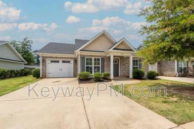 Main picture of 1082 Wildlife Cir