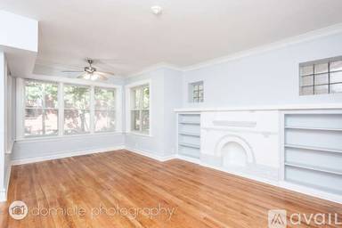 Main picture of 4729 N Washtenaw Ave