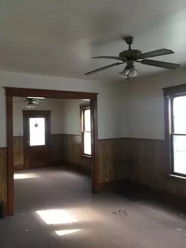 Main picture of 457 Watson St