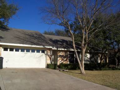 Main picture of 410 Deepwood Dr