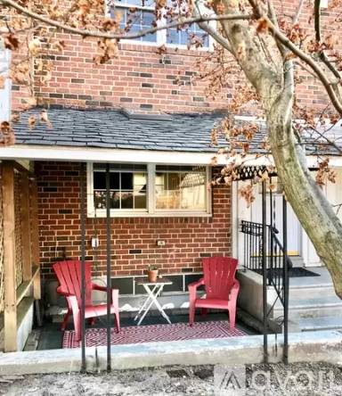Main picture of 274 Southern Ave